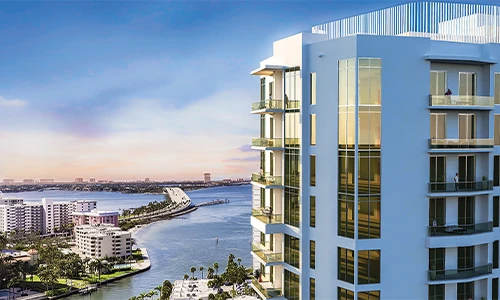 Ritz-Carlton Residences, Sarasota Bay Tops Out
