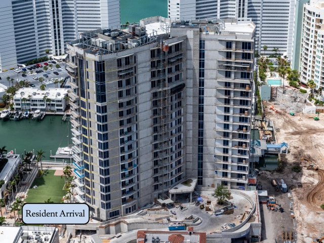 Waterfront High-Rise Condominium Residence II 04